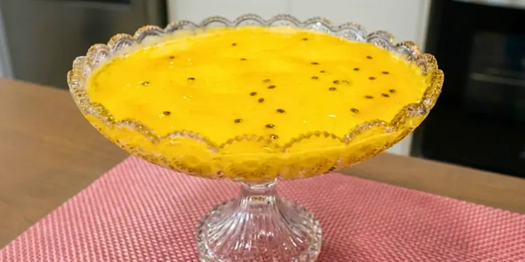Mousse de Maracujá Fácil e Rápida